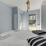 Cosmo Ii Apartment