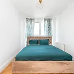 Cosmo Ii Apartment *